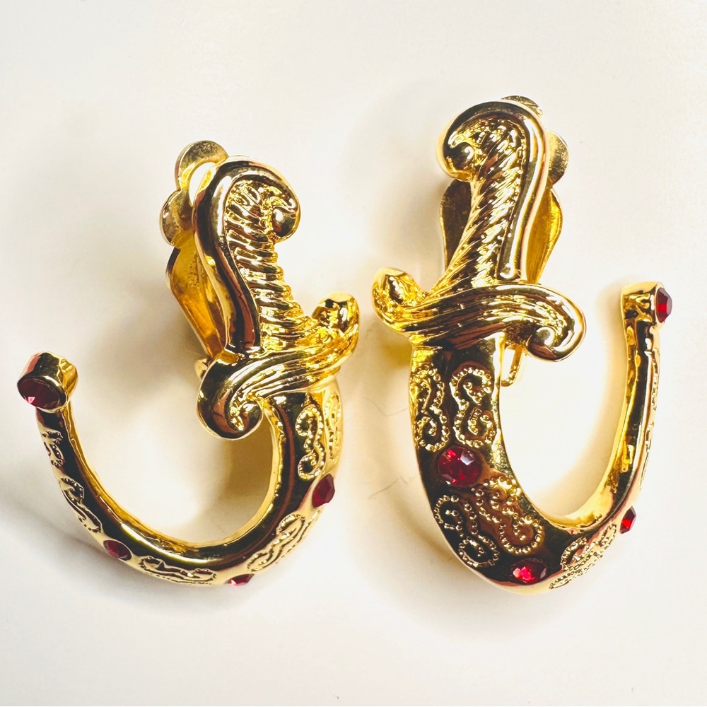 Curved Sword Clip Earrings - Gold & Ruby Scimitars